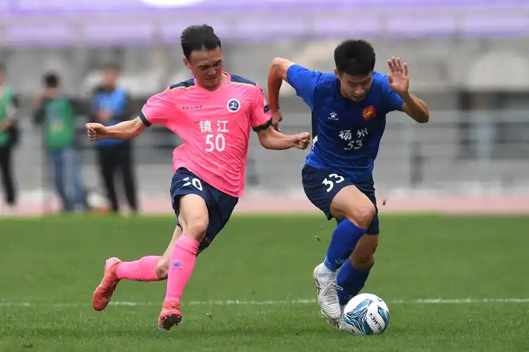 法国乙级联赛：格勒诺布尔 VS 巴黎FC
